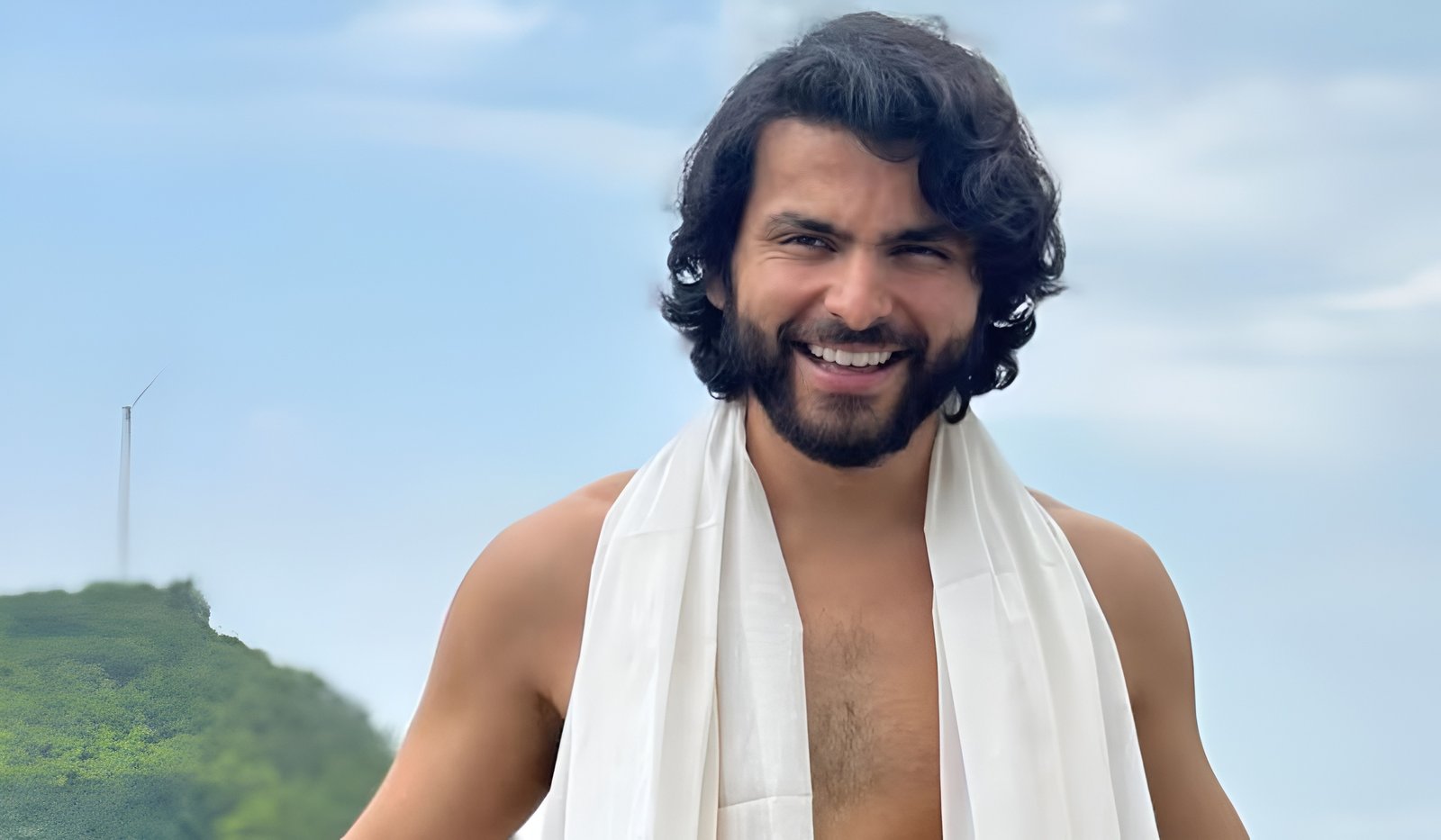 Shikhar Pahariya Age