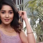 anikha surendran height