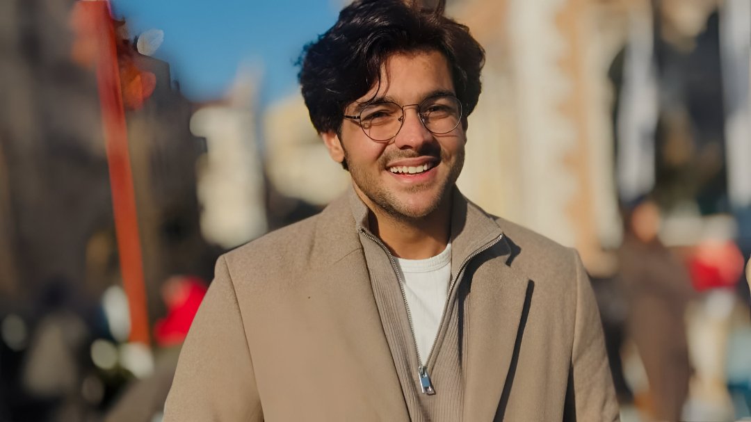 Ashish Chanchlani Age