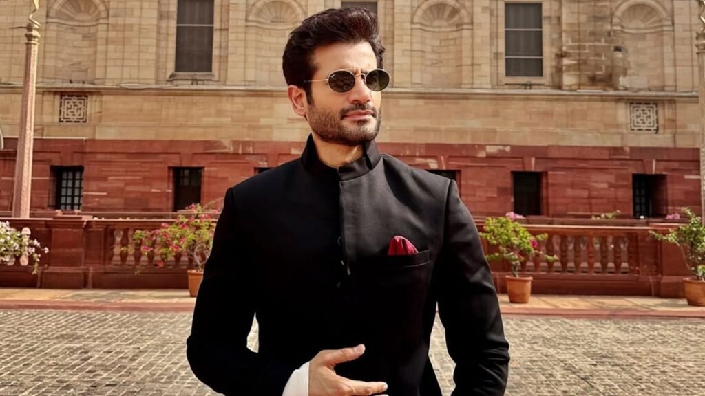 Karan Tacker