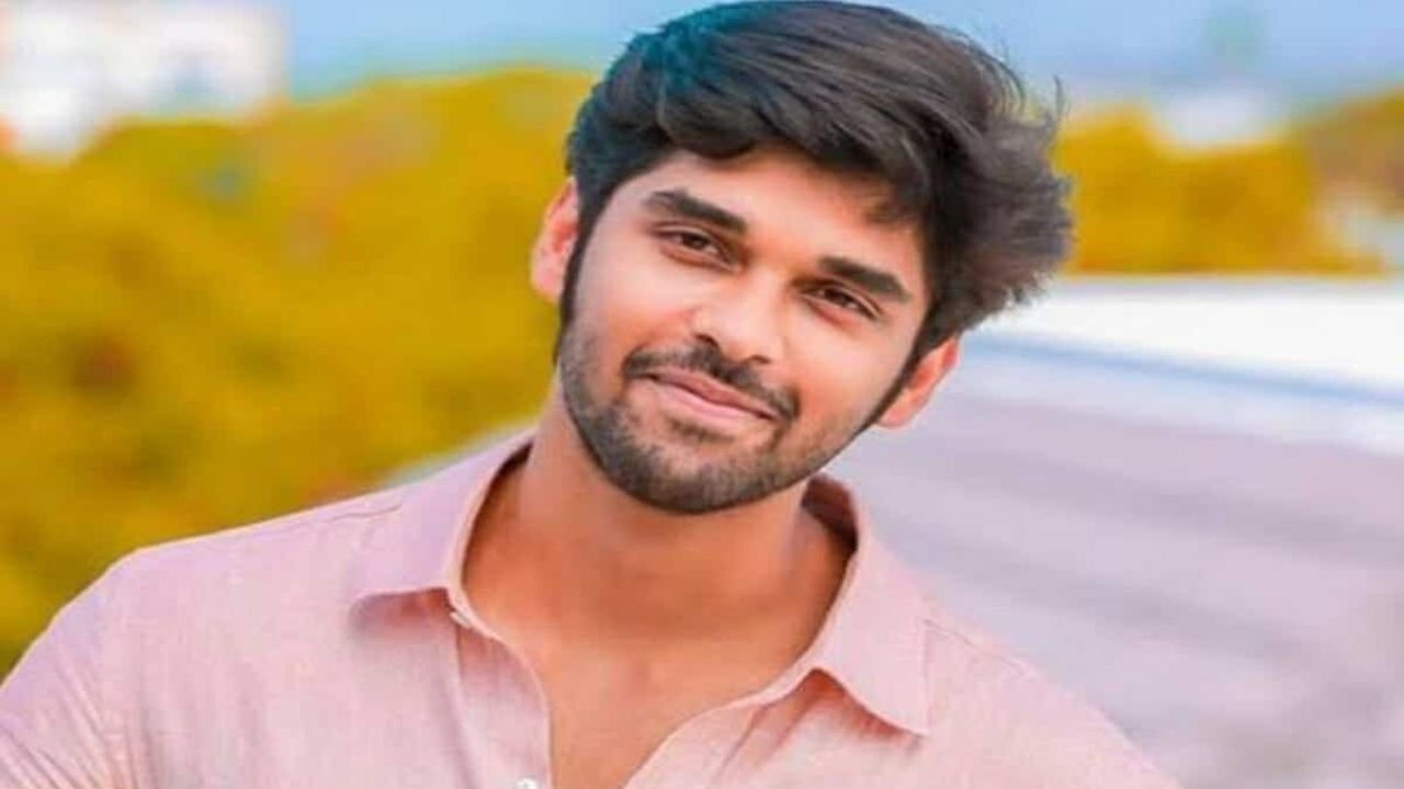 Dhruv Vikram Age, Biography, Net Worth & Life